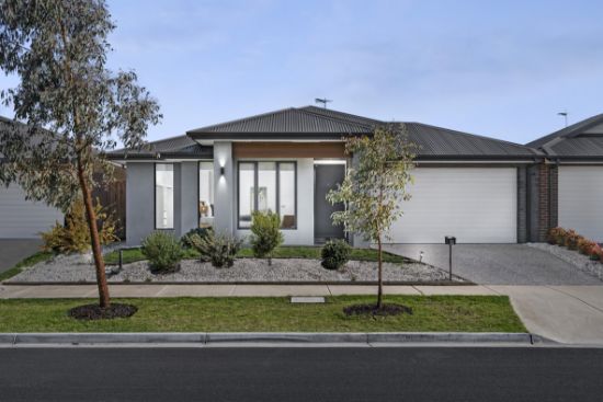 22 Nira Drive, Sunbury, Vic 3429