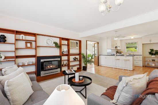 22 Pennant Street, Aberfoyle Park, SA 5159