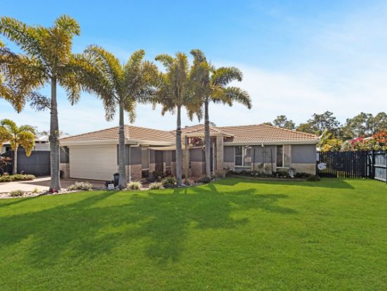 22 Seaway Parade, Toogoom, Qld 4655