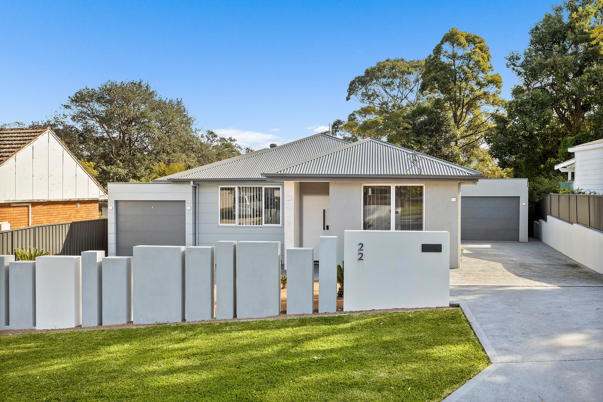 22 St Johns Avenue, Mangerton, NSW 2500