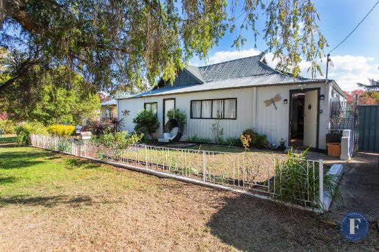 22 Stewart Street, Cowra, NSW 2794
