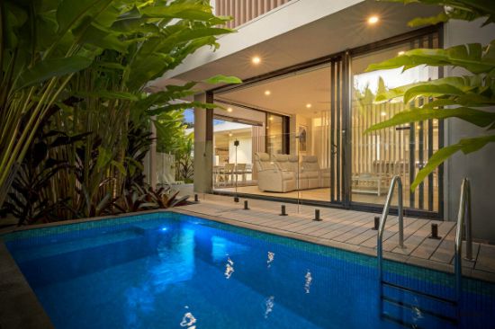 22 Tawarri Cr, Burleigh Heads, Qld 4220