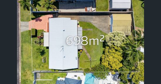 22 Tumbarumba Avenue, Ashmore, Qld 4214