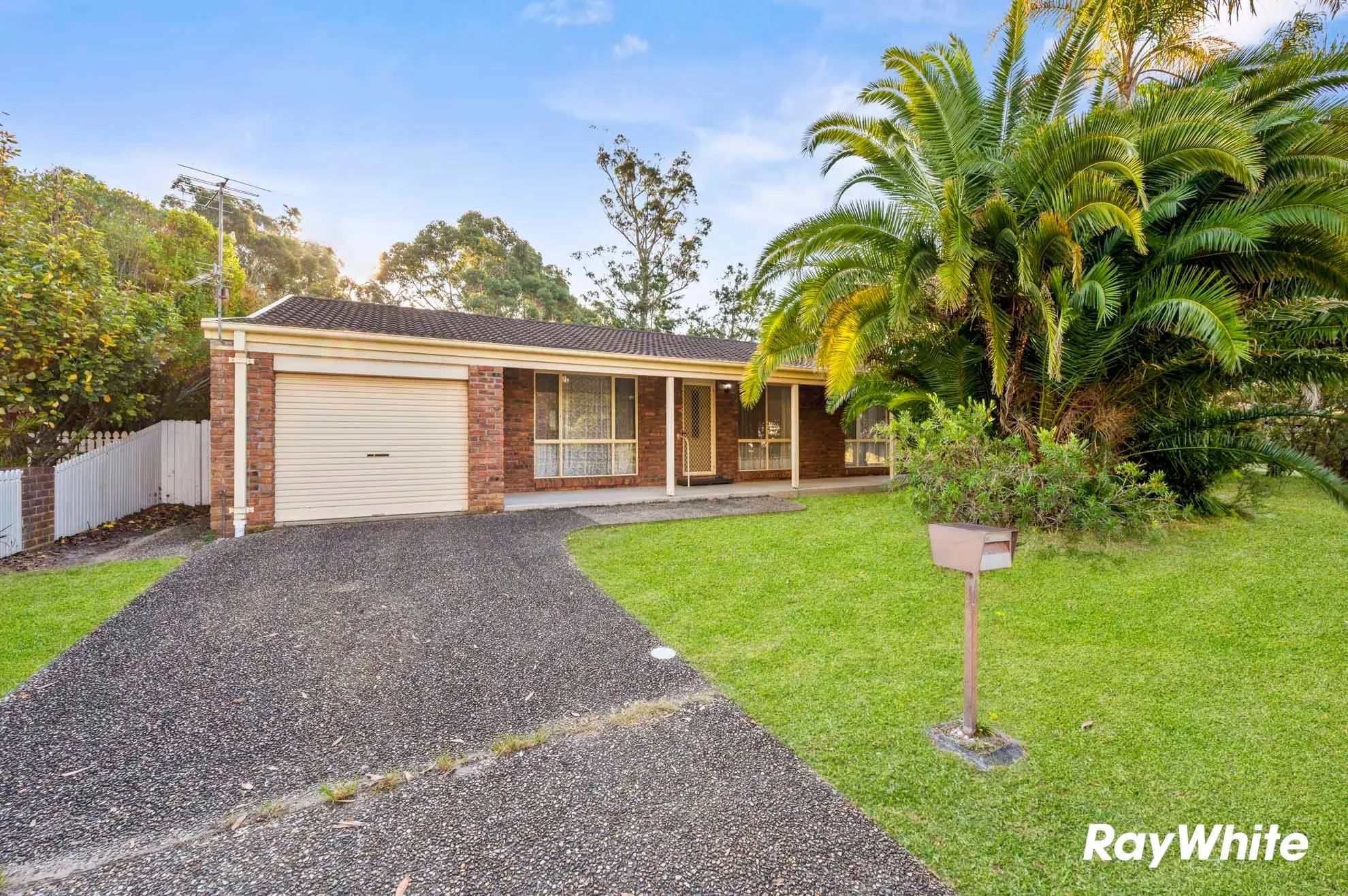 22 Zanthus Drive, Broulee NSW 2537