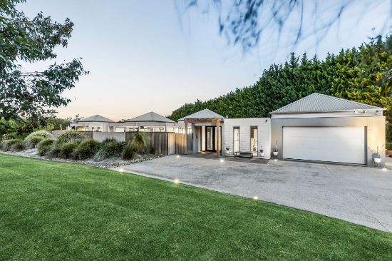 221 Coombes Road, Torquay, Vic 3228
