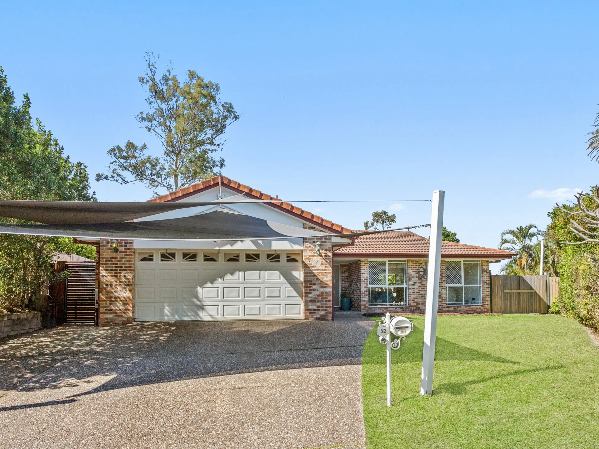 23 Bendigo Crescent, Tallai, Qld 4213