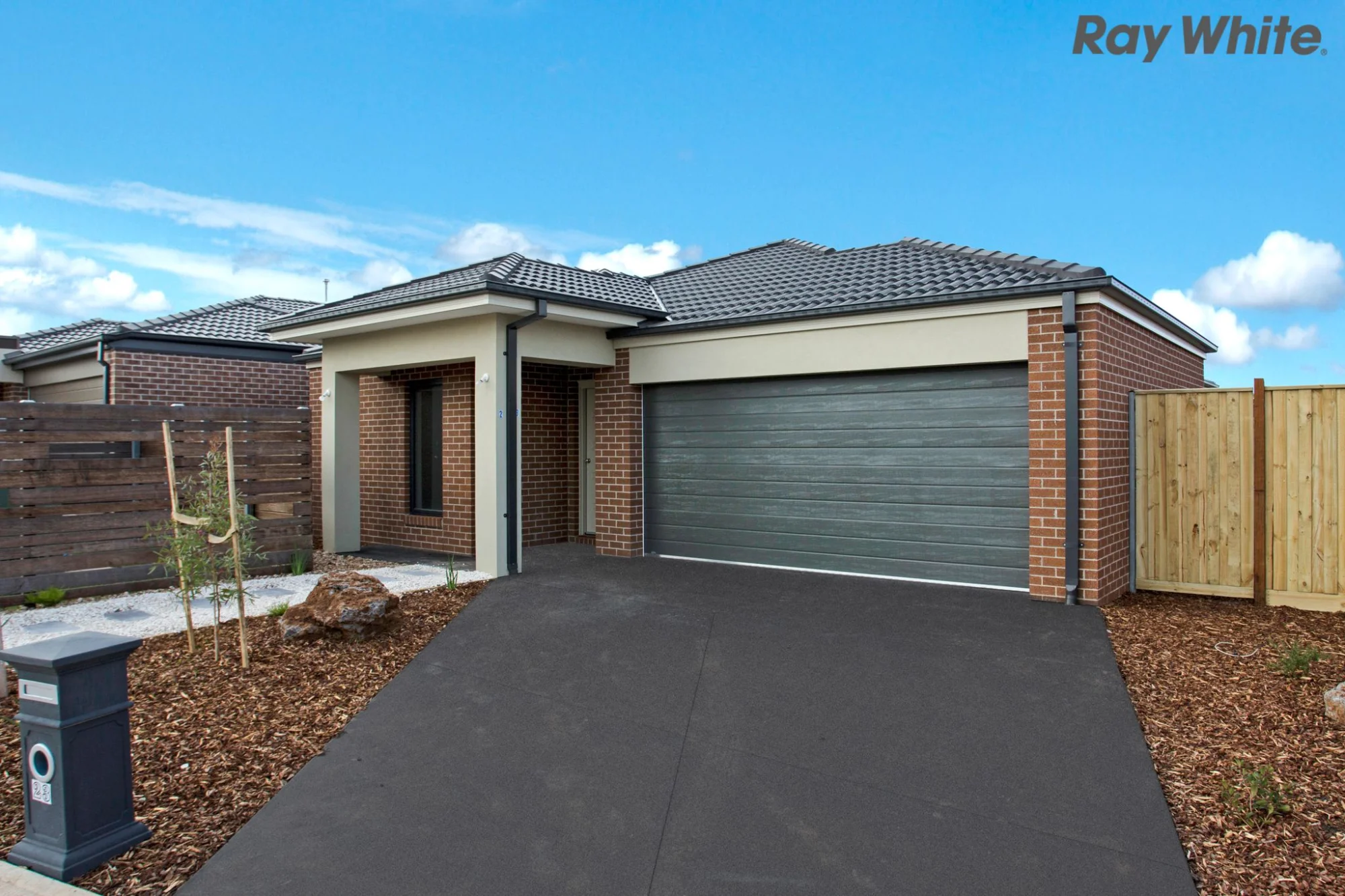 23 Higgins Street, FRASER RISE VIC 3336