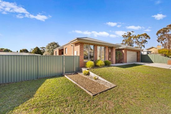 23 Regency Drive, Mount Clear, Vic 3350