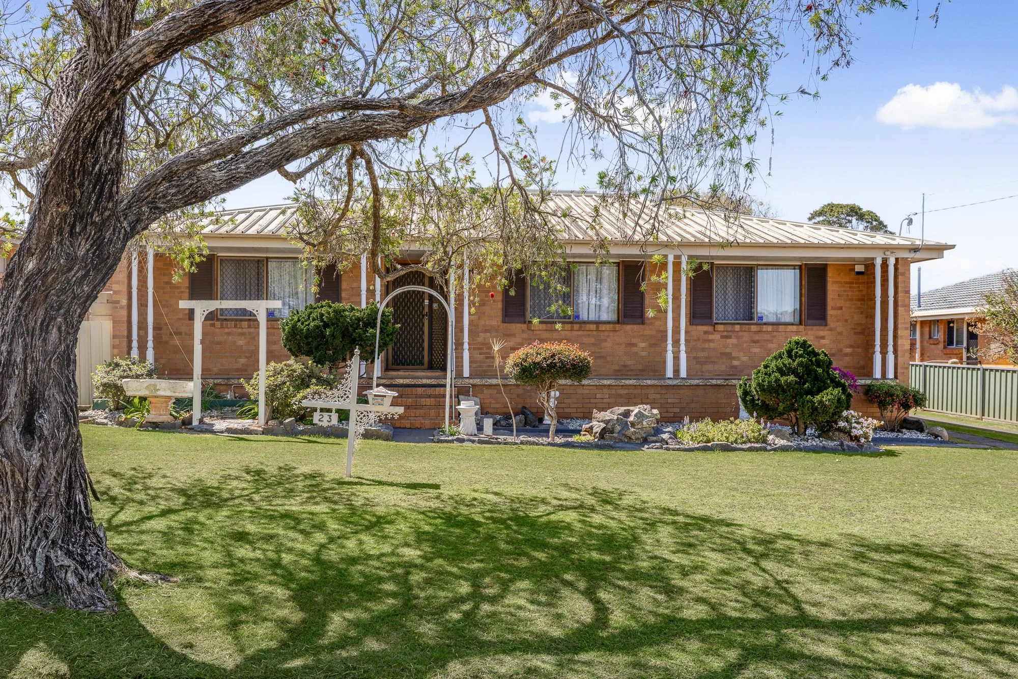23 Sardon Street, Centenary Heights QLD 4350