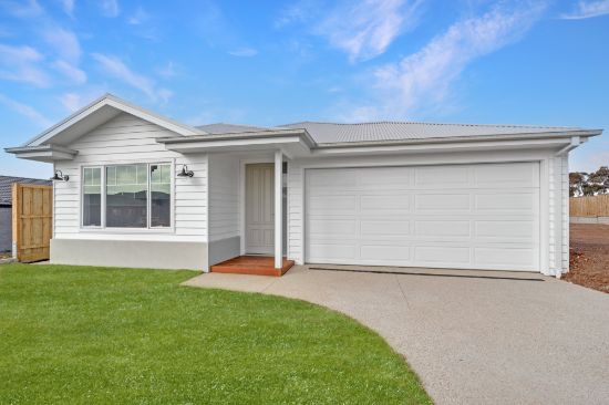 23 Spinebill Street, Sunbury, Vic 3429
