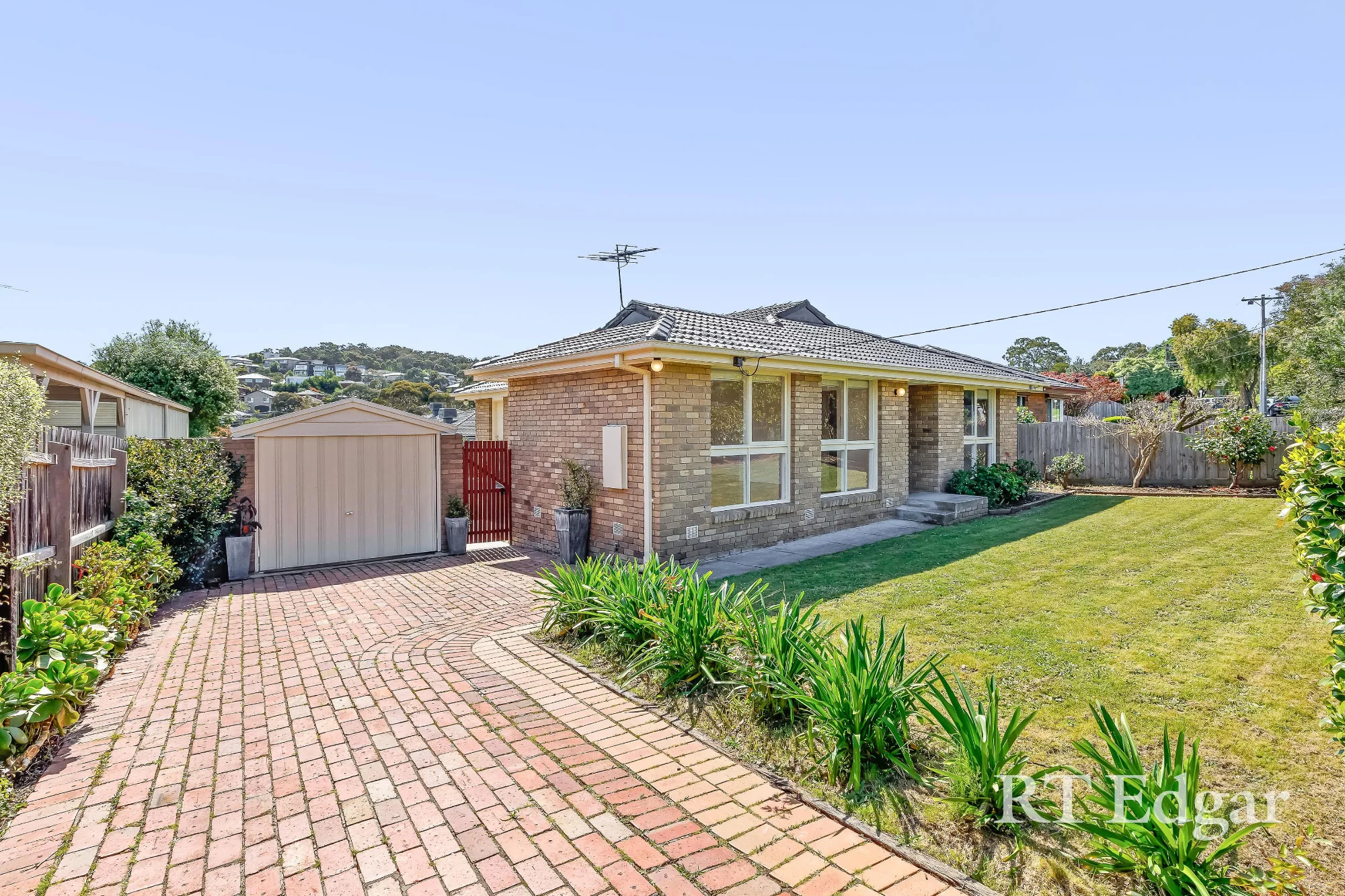 23 Vincent Street, Macleod, Vic 3085