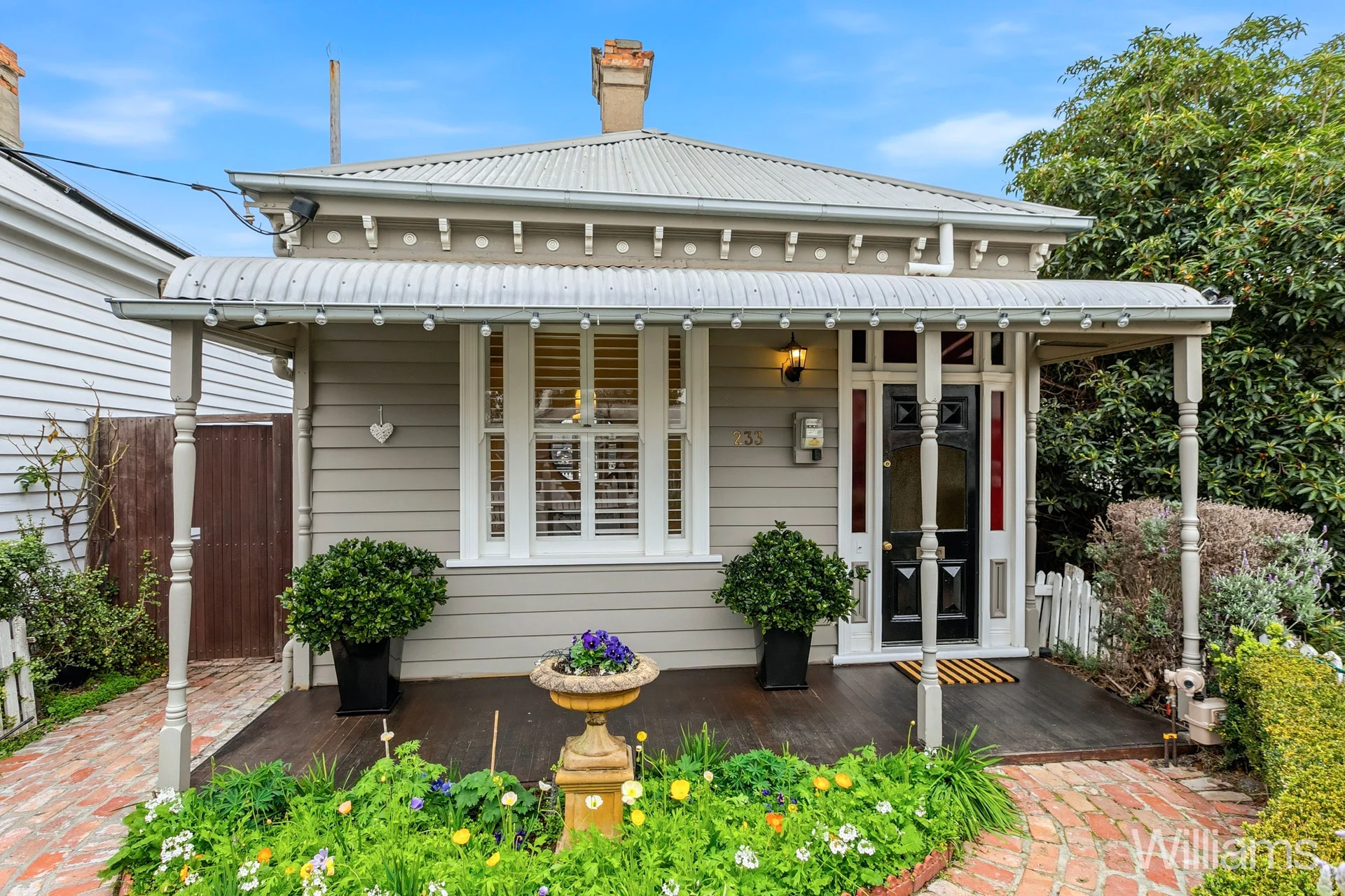 233 Douglas Parade, Newport, Vic 3015
