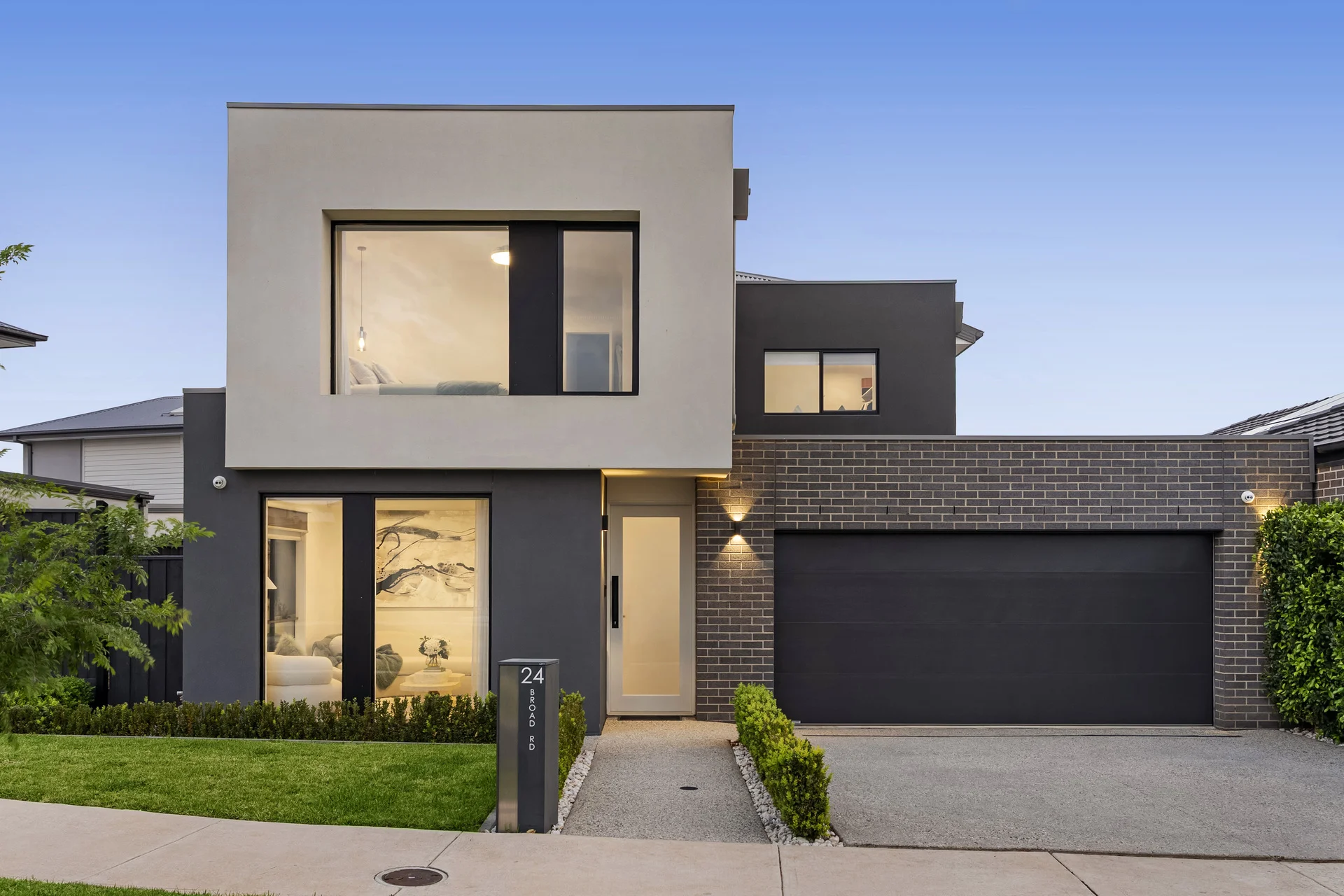 24 Broad Road, Fraser Rise, Vic 3336