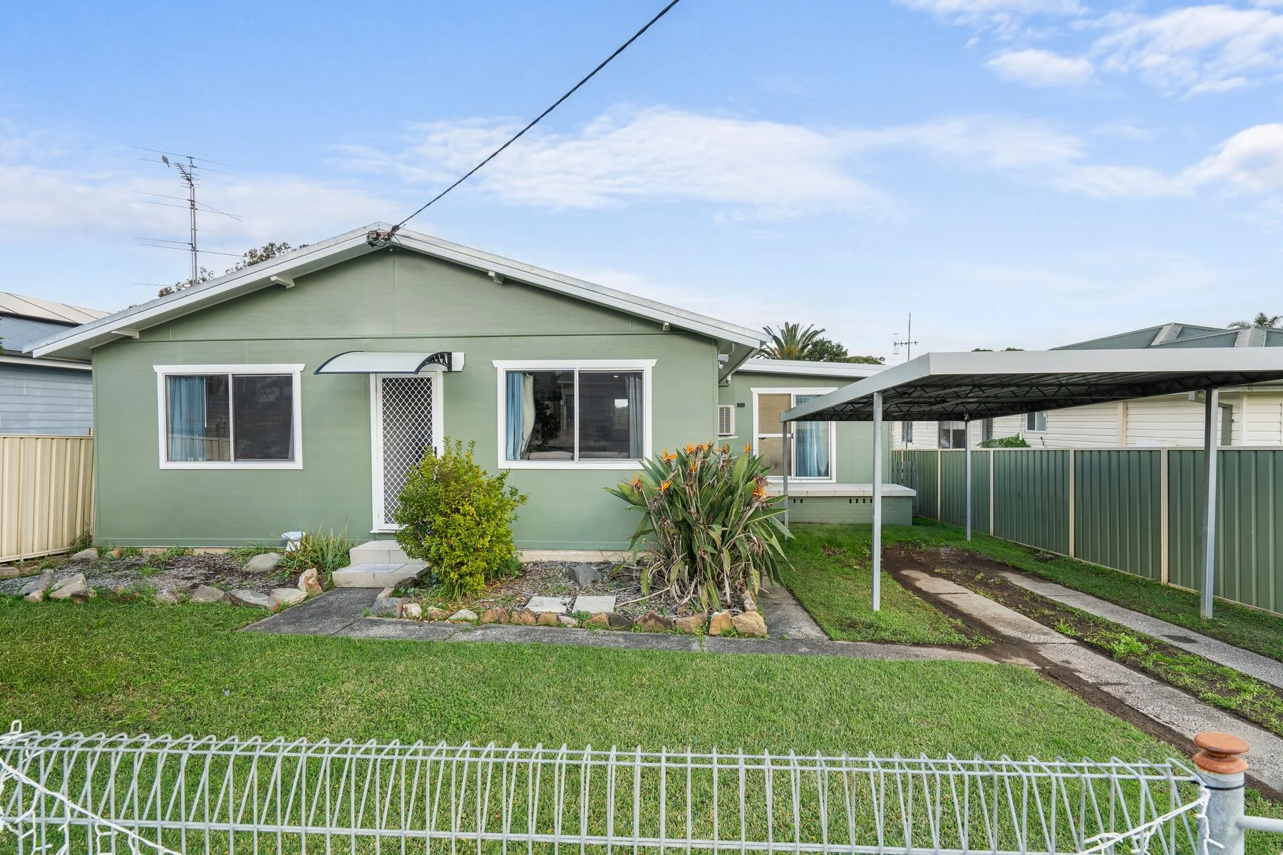 24 Cambridge Avenue, Kanwal, NSW 2259