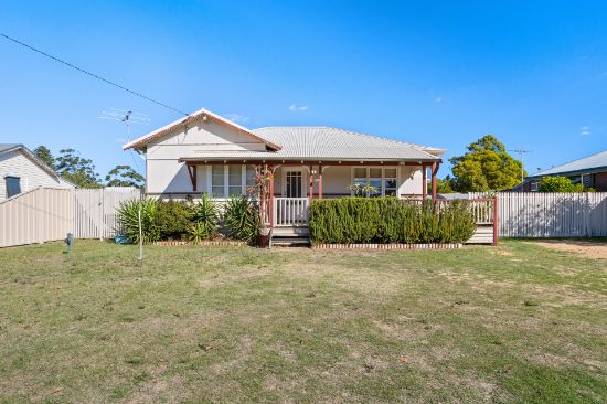 24 Gibbs Street, Carey Park, WA 6230