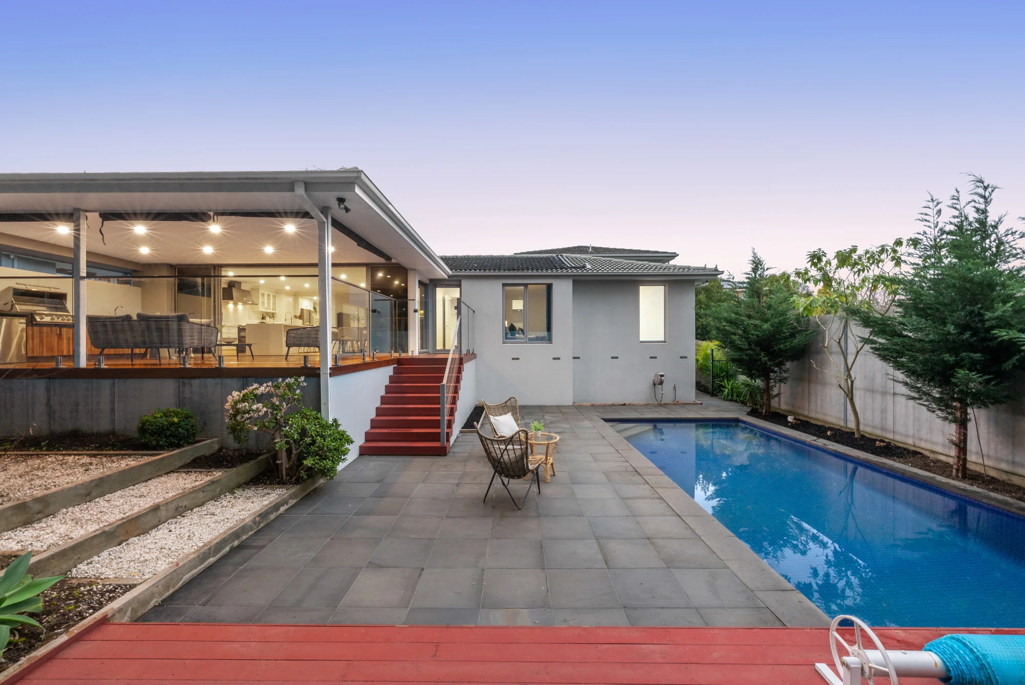 24 Glen Orchard Close, Templestowe, Vic 3106