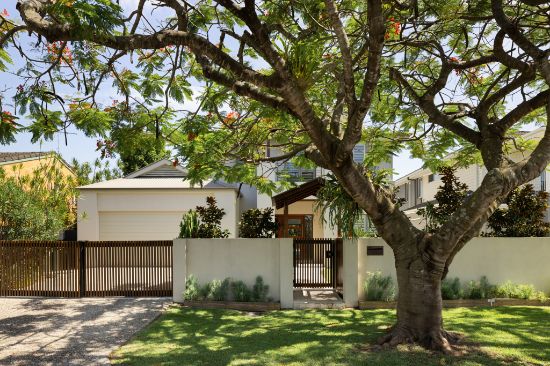 24 Harding Street, Hendra, Qld 4011