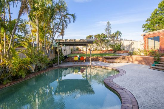 24 Kallaroo Crescent, Ashmore, Qld 4214