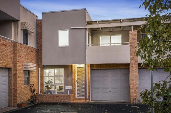 24 Leicester Mews, Kensington, Vic 3031