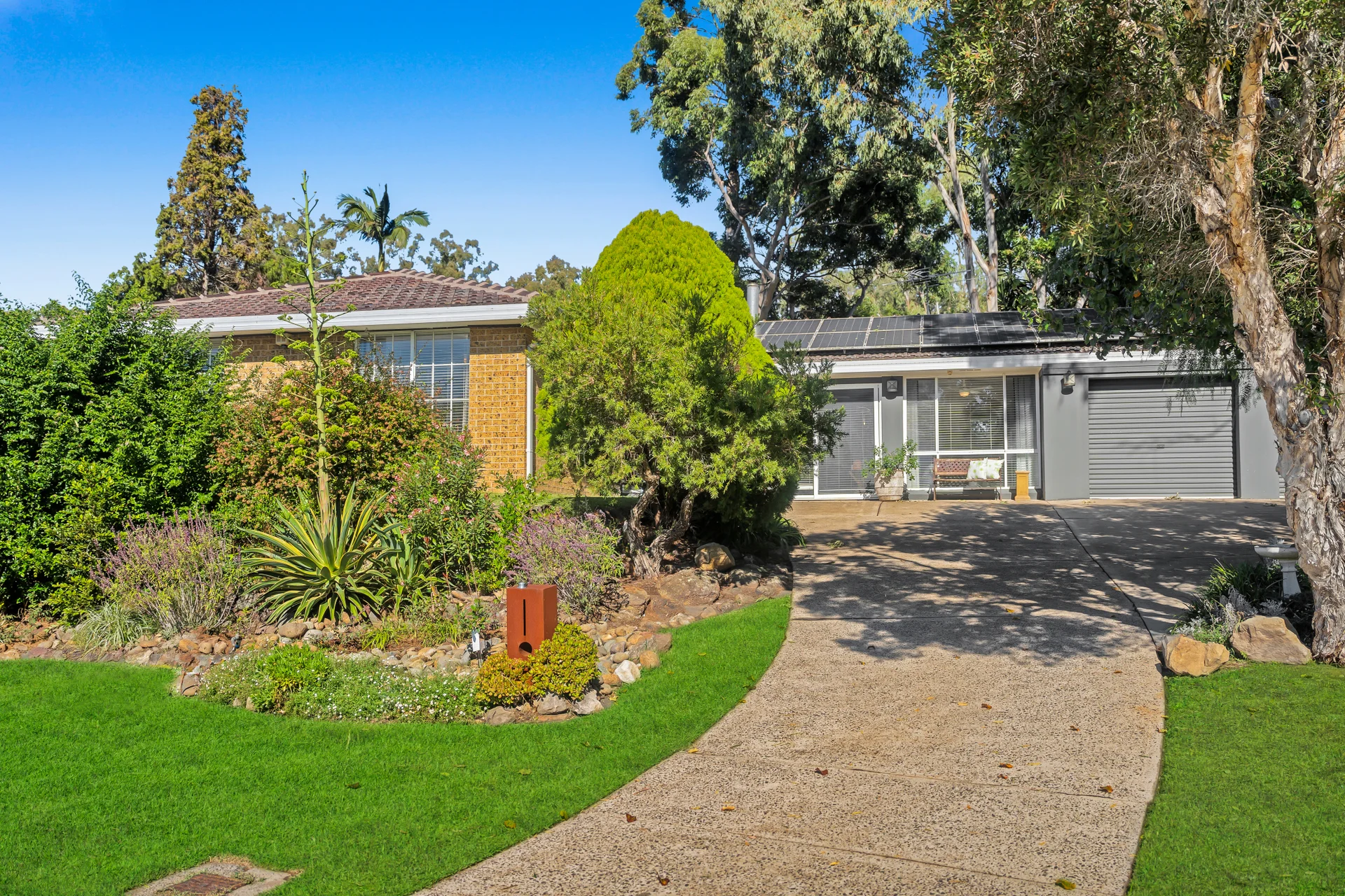 24 Limonite Place, Eagle Vale, NSW 2558