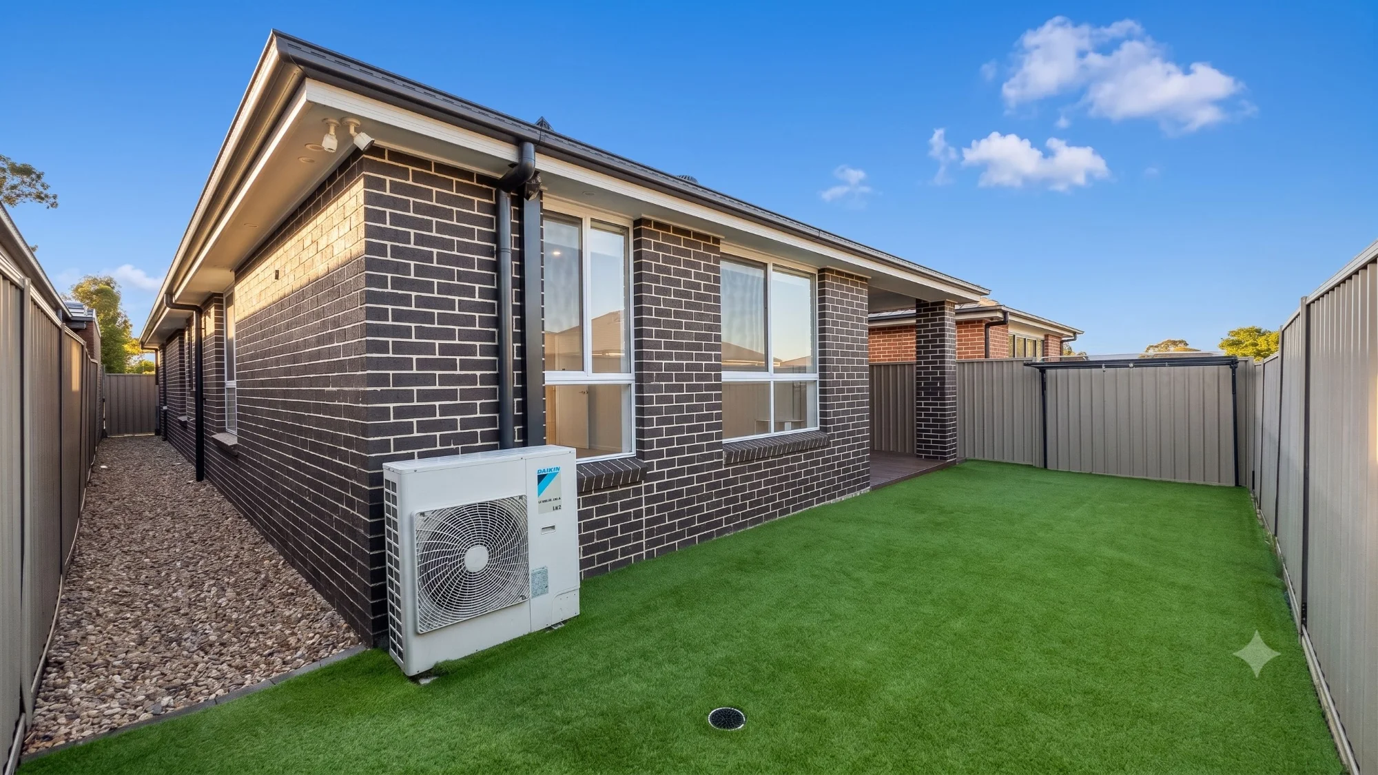 24 Milpera Street, JORDAN SPRINGS NSW 2747