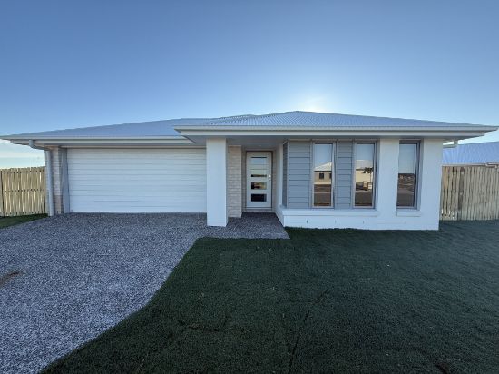 24 North Lakes Circuit, Burrum Heads, Qld 4659
