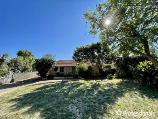 24 Phillip Grove, Kalamunda, WA 6076
