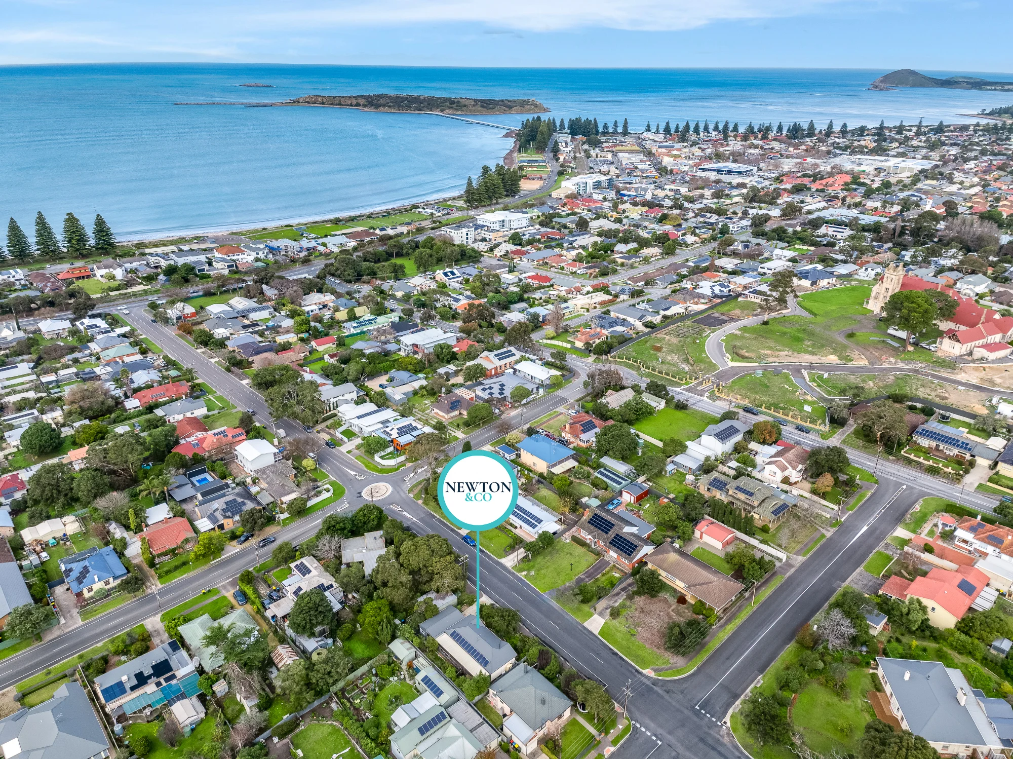 24 Pine Avenue, Victor Harbor, SA 5211