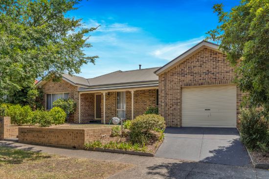 24 Thornton Avenue, Sunbury, Vic 3429