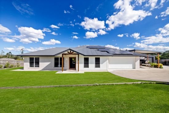 24 Walters way, Chatsworth, Qld 4570