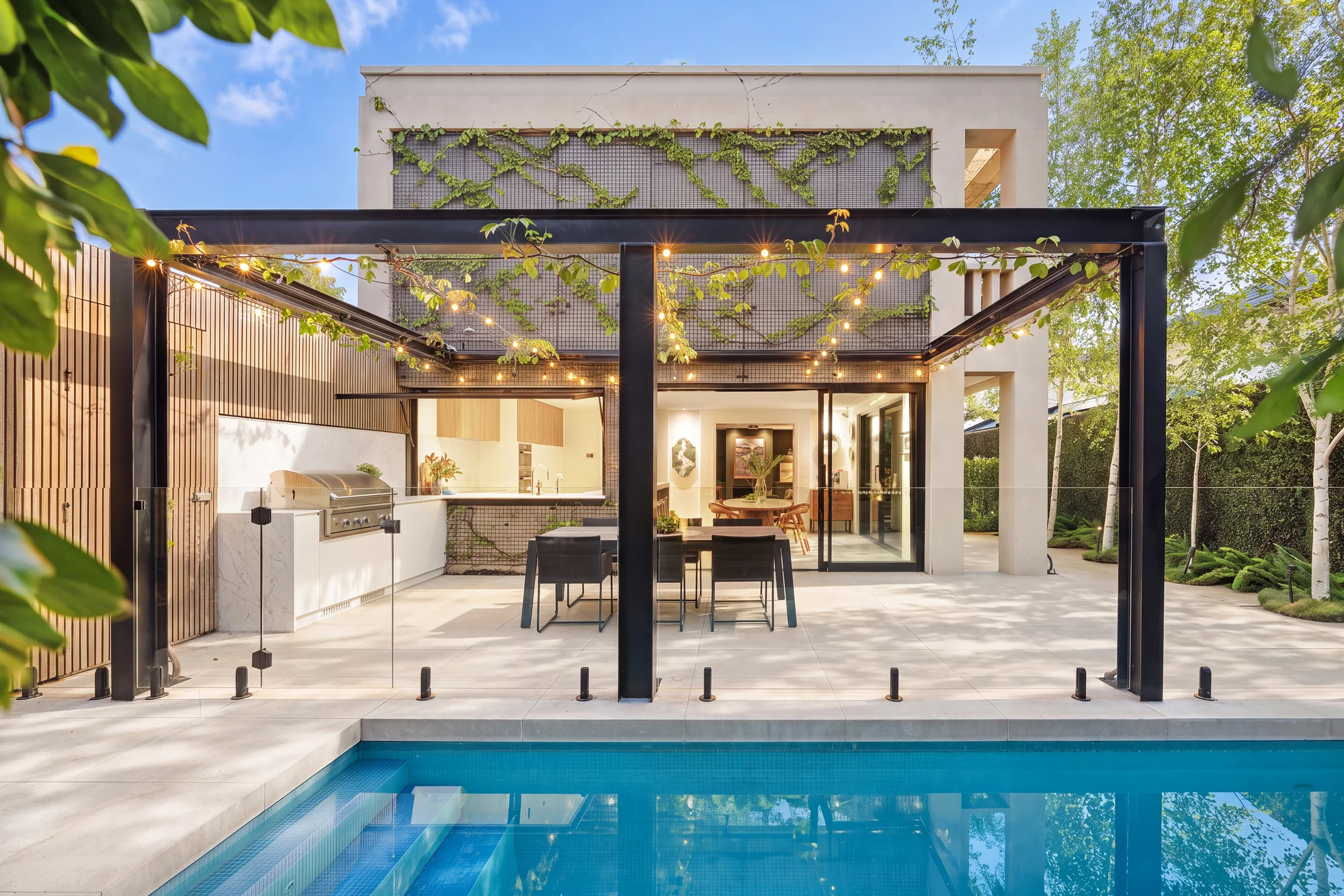 24 Woodside Crescent, Toorak, Vic 3142