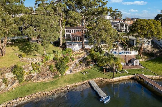 243 Connells Point Road, Connells Point, NSW 2221
