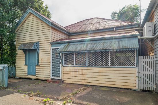 243A Bridge Street, Newtown, Qld 4350