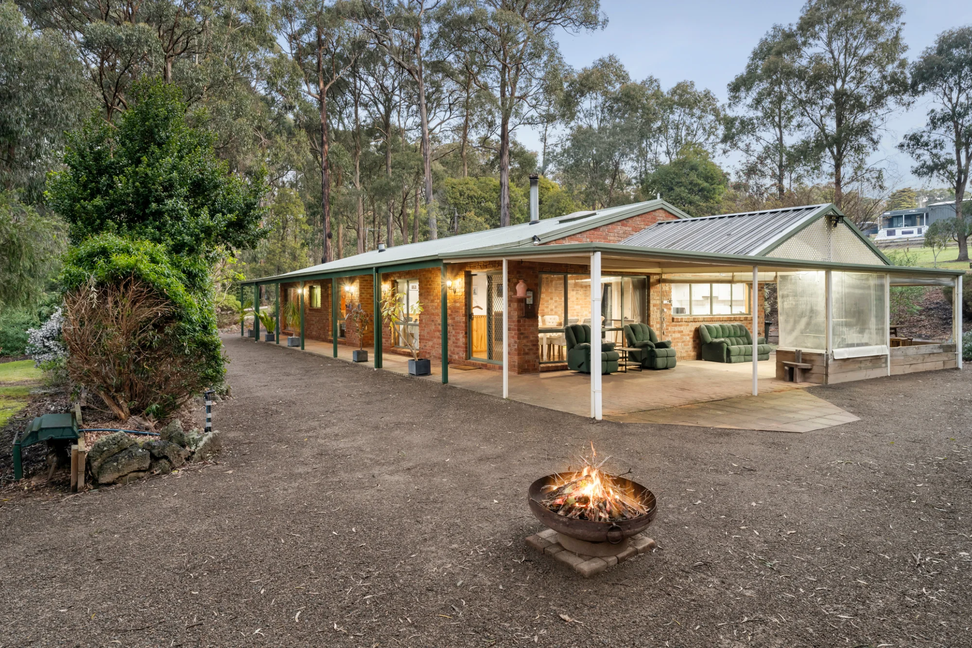 25 Cherrys Ln, Toolangi, Vic 3777