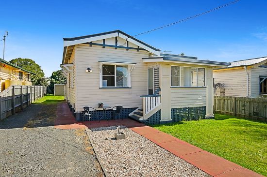 25 Clark Street, South Toowoomba, Qld 4350
