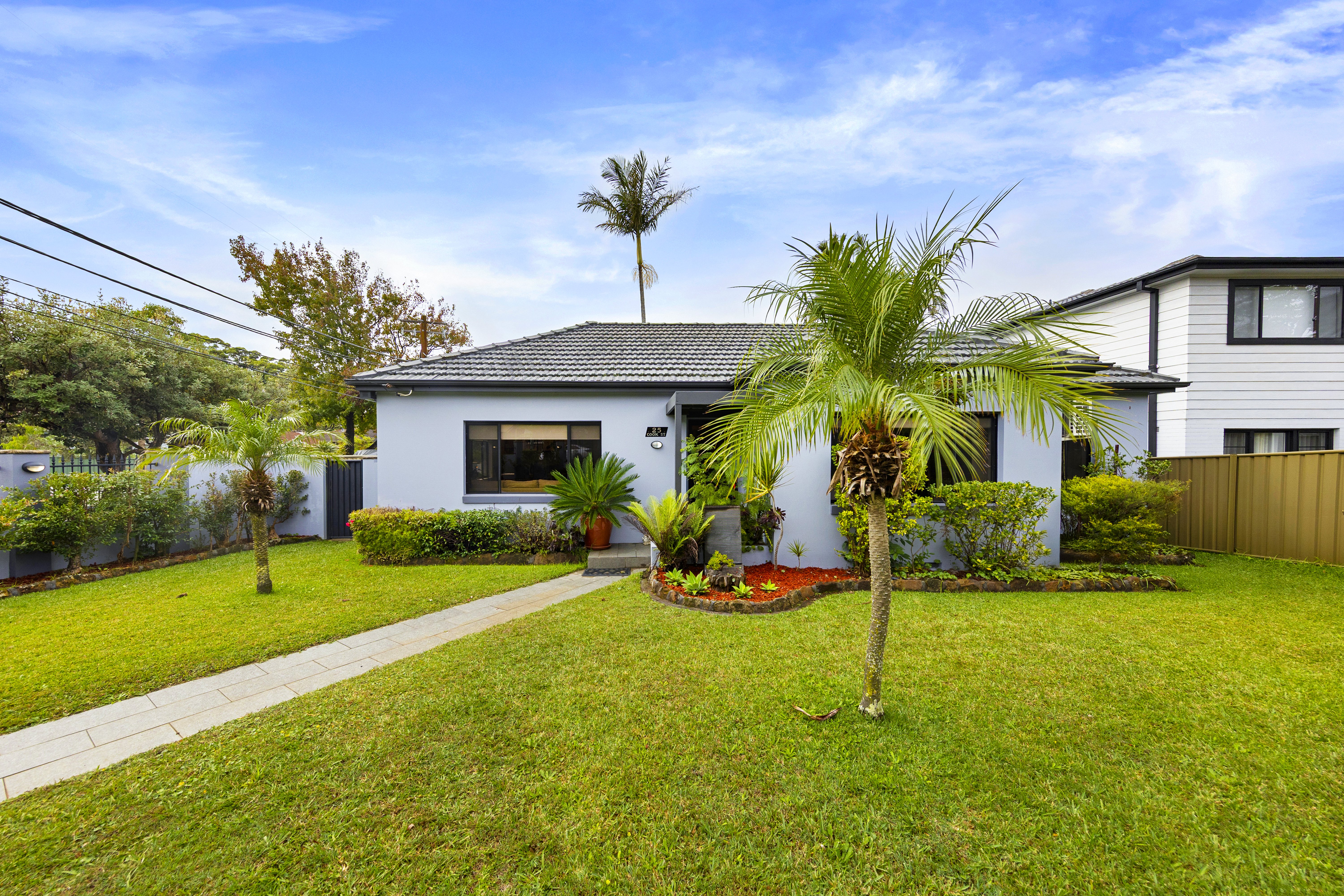 25 Cook Street, Forestville, NSW 2087 25 Cook Street, Forestville, NSW 2087