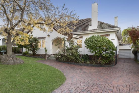 25 Finsbury Way, Camberwell, Vic 3124