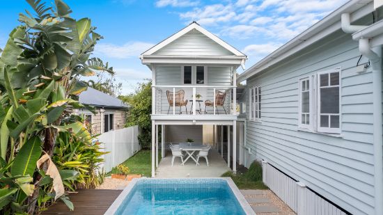 25 Frank Street, Scarborough, Qld 4020