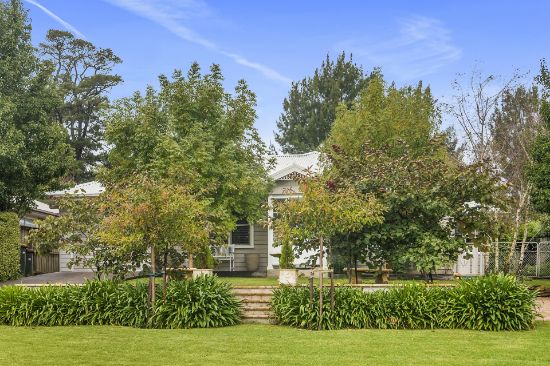 25 Gibbons Road, Moss Vale, NSW 2577