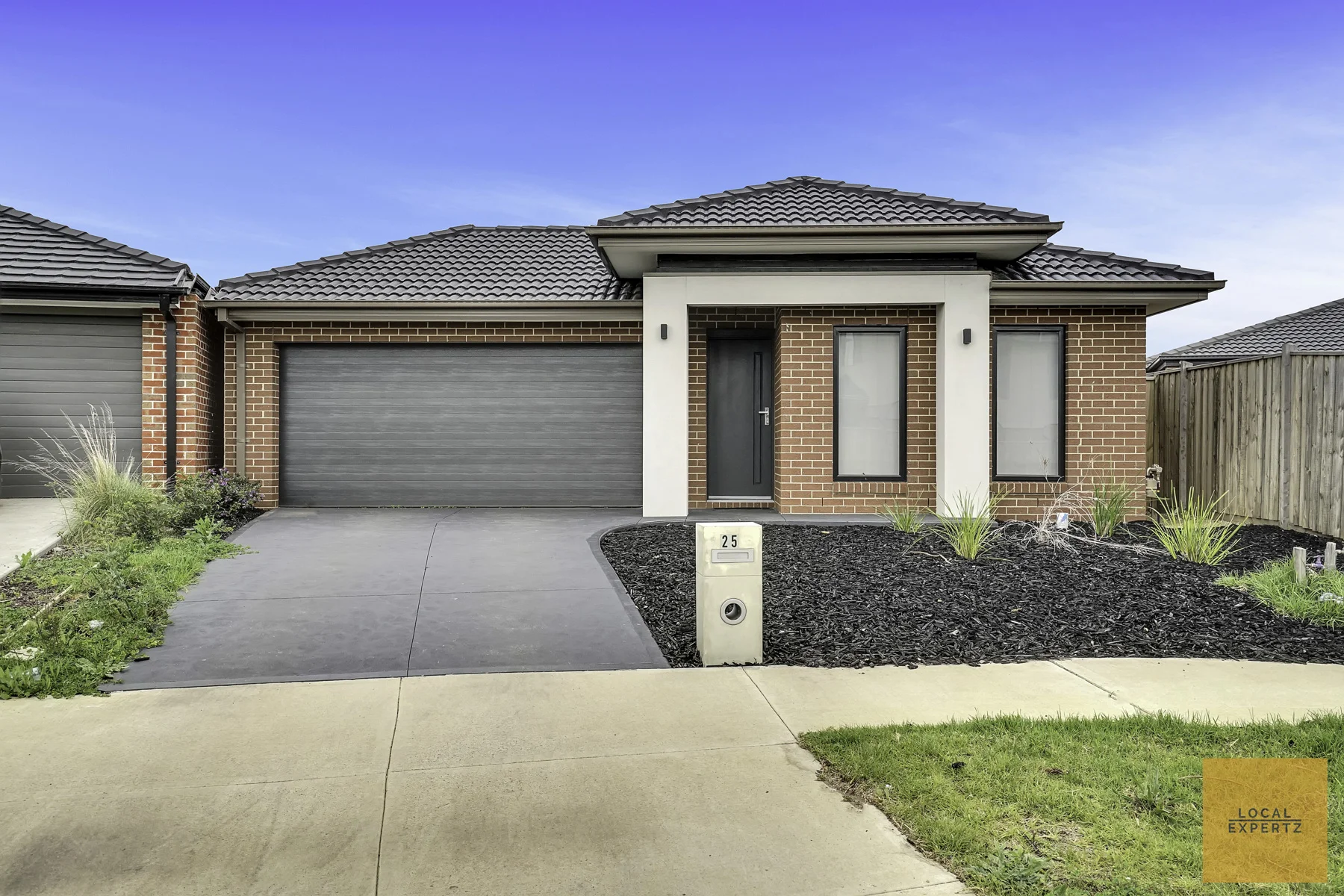 25 Helder Drive, Mambourin, Vic 3024