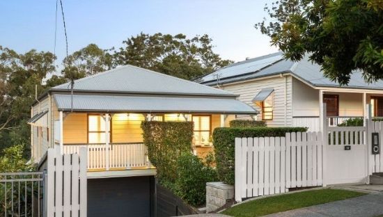25 Lugg Street, Bardon, Qld 4065