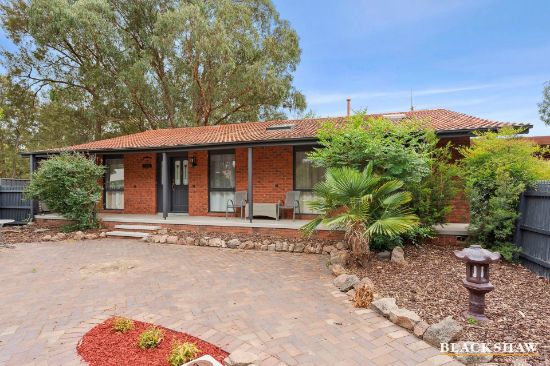 25 McBryde Crescent, Wanniassa, ACT 2903