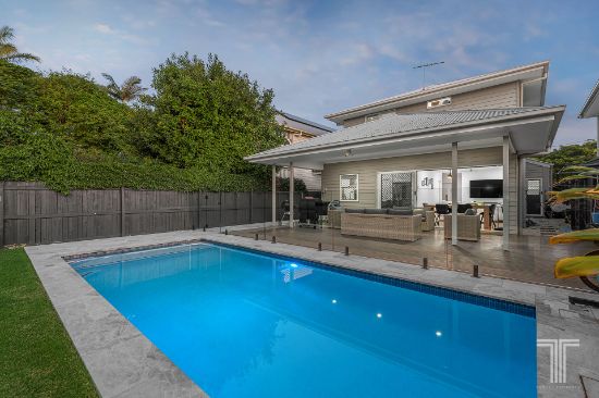 25 Moreton Avenue, Wynnum, Qld 4178