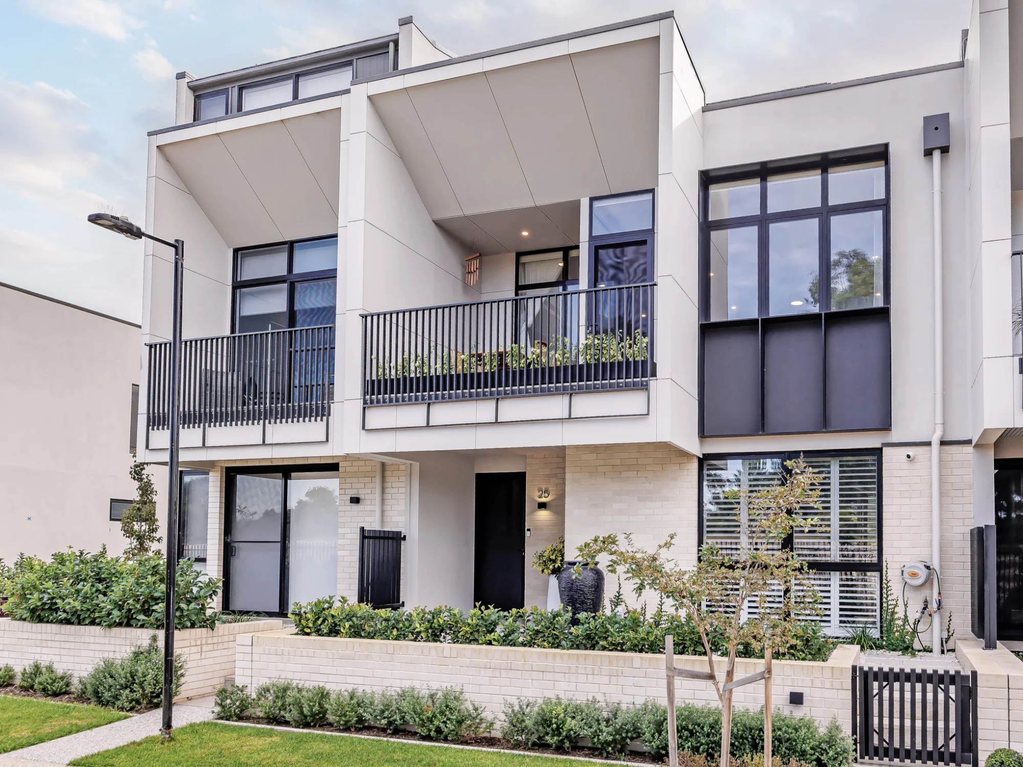 25 Norman Road, West Lakes, SA 5021