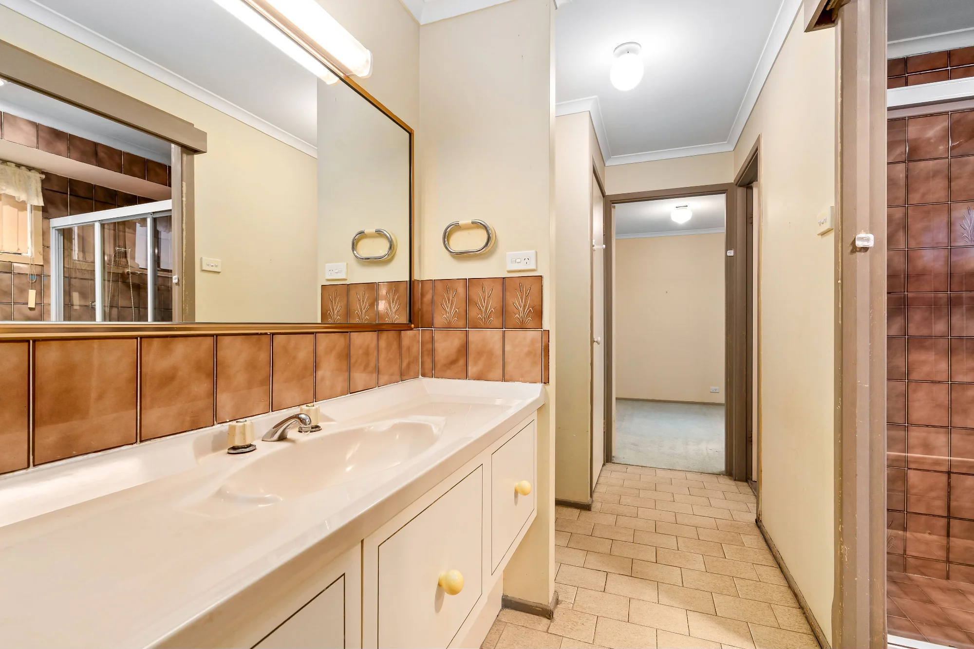 25 Prairie Vale Road, Bossley Park NSW 2176