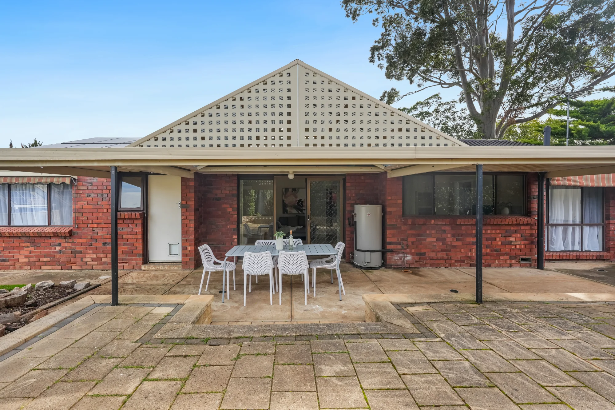25 Robertson Crescent, Redwood Park, SA 5097
