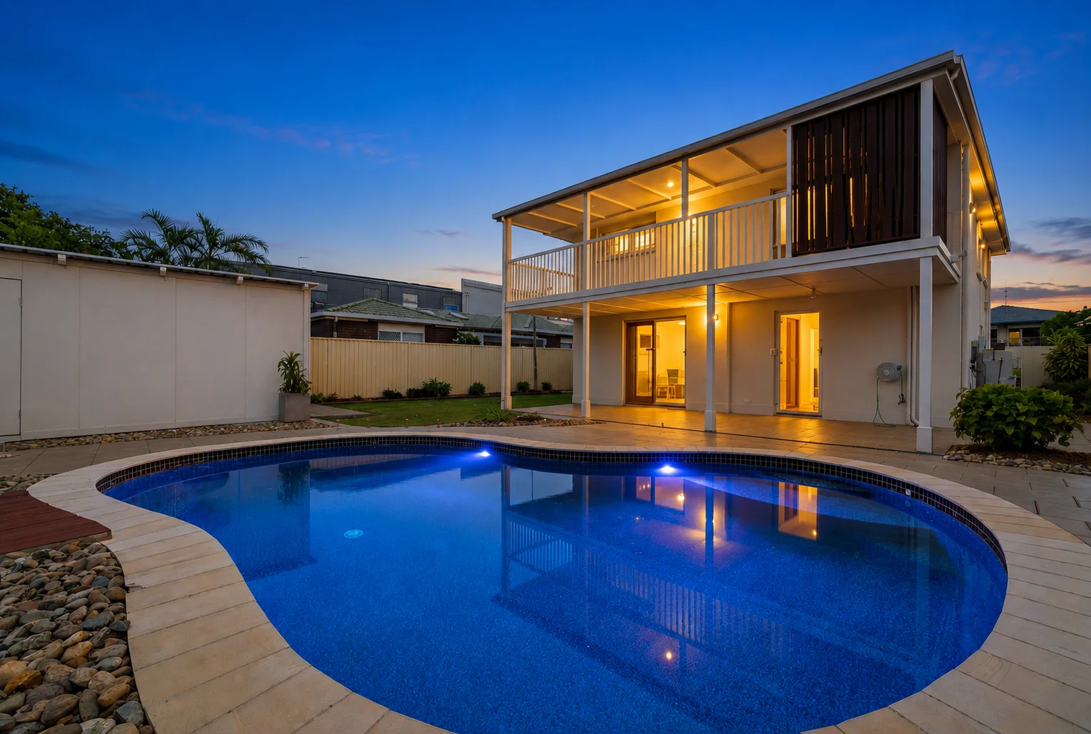 25 Scoter Avenue, Paradise Point, Qld 4216