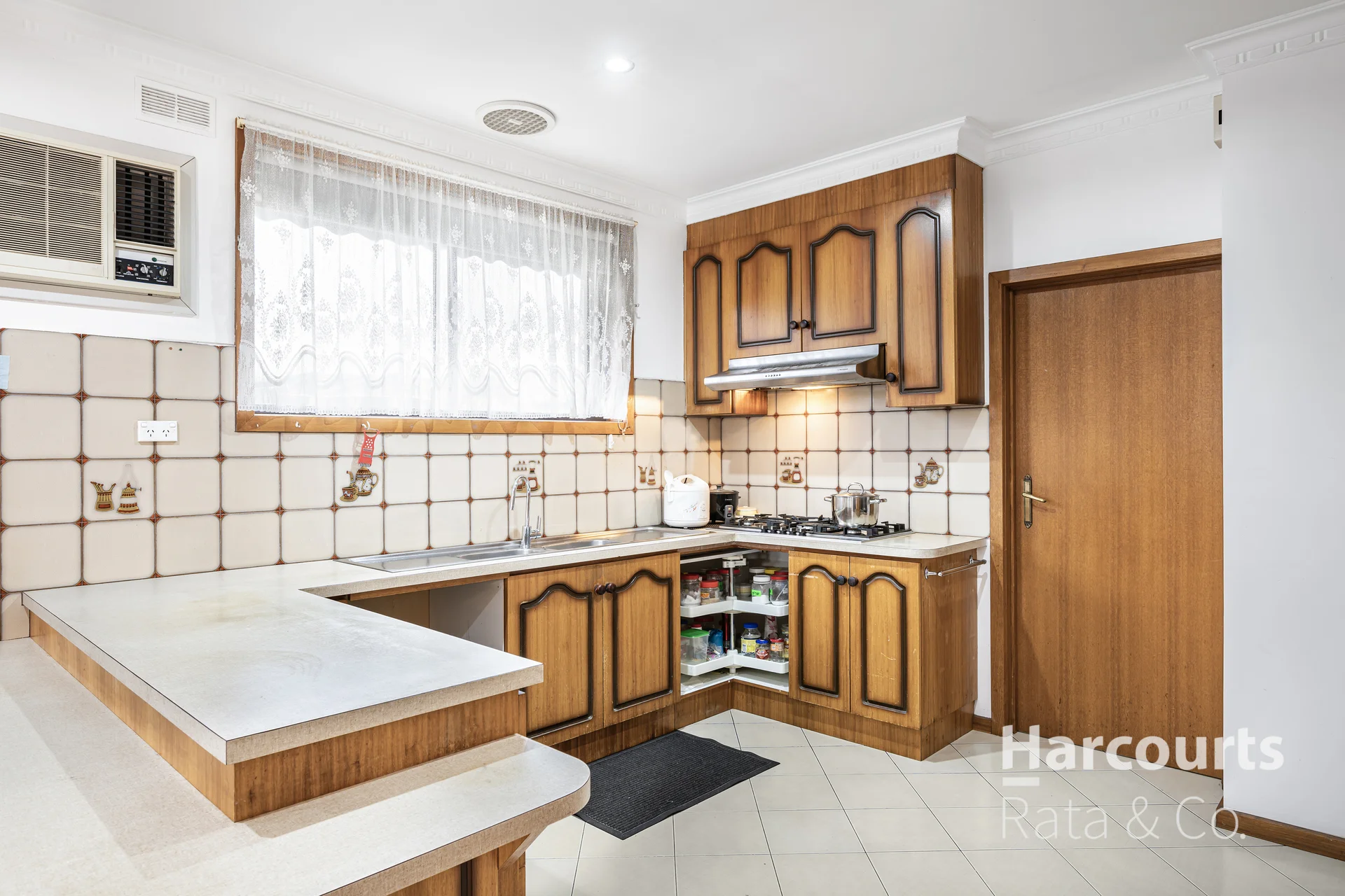 25 Stonehaven Drive, Thomastown, Vic 3074