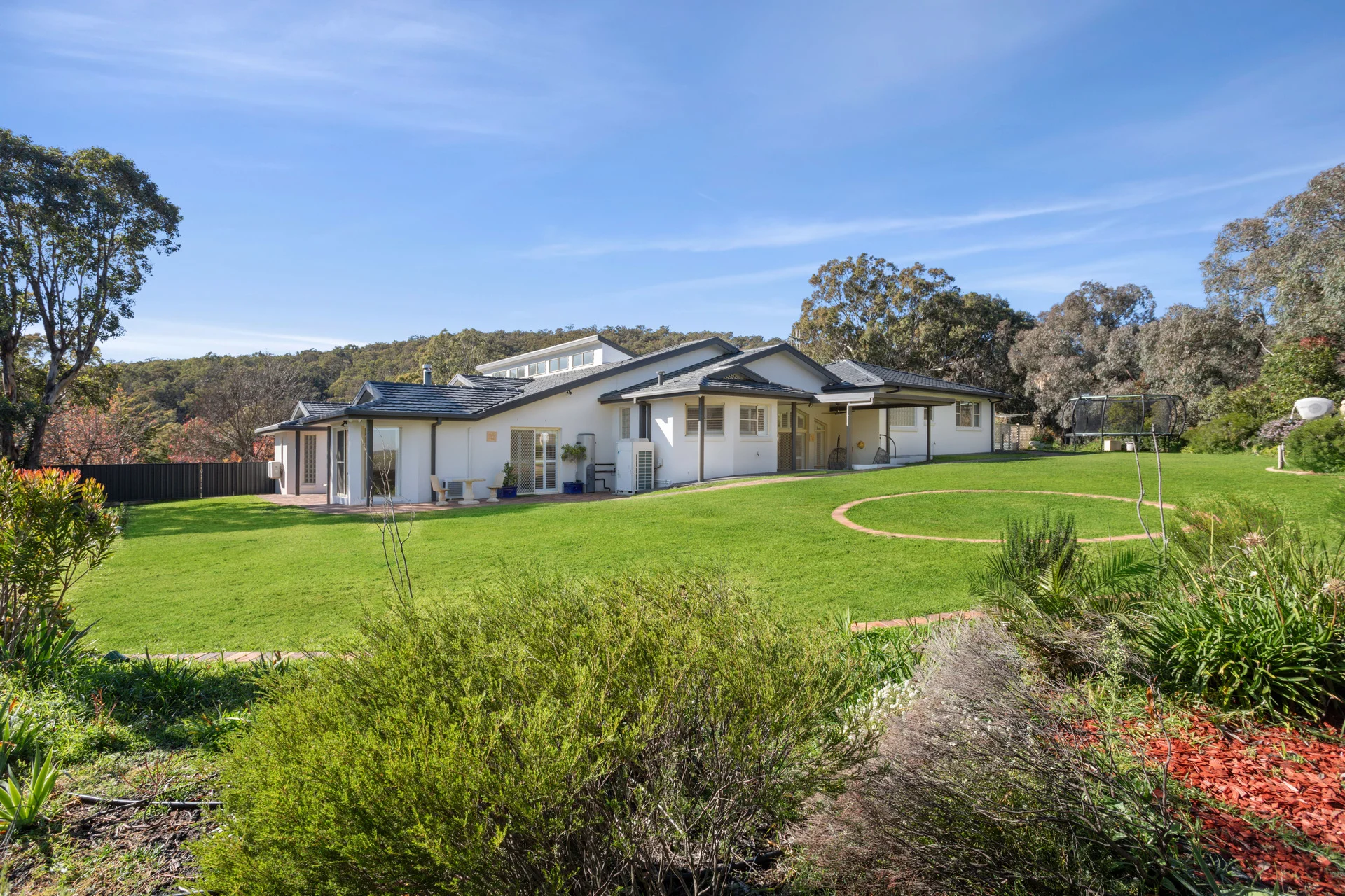 25 Taylor Place, Greenleigh, NSW 2620