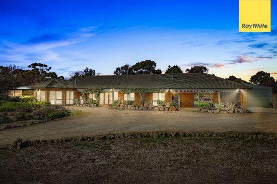 25 Winilba Road, Sunbury, Vic 3429